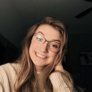 Meet your Posher, Alyssa